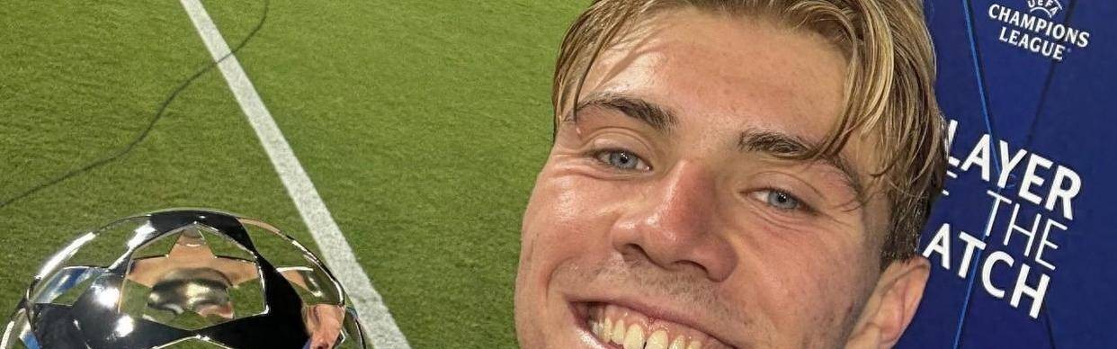 霍伊伦两射一传！8场7球冠绝欧冠！