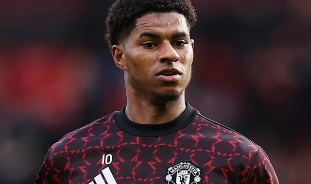 拉什福德坦言状态不稳是弱点，暗讽曼联环境太差