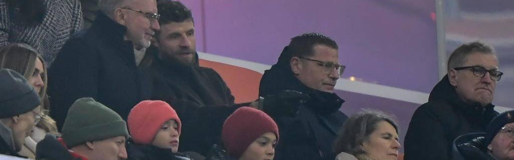 德甲门将评级揭秘：诺伊尔与科贝尔谁更强？