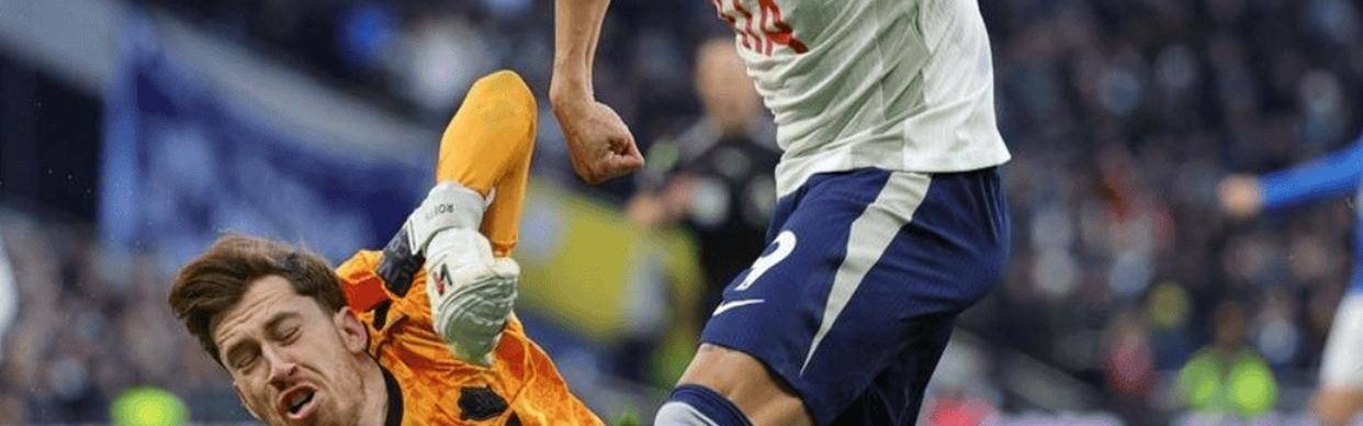 曼联领先险遭逆转，临场调整成败手，后腰隐患暴露全队短板