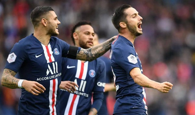 法甲特刊重磅发布：巴黎圣日耳曼16人霸占月薪前30名榜单