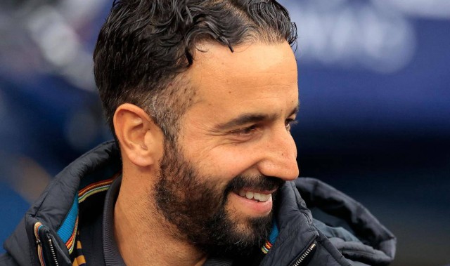 曼联高层对阿莫林给予充分信任，冬季转会窗将保持稳定态势