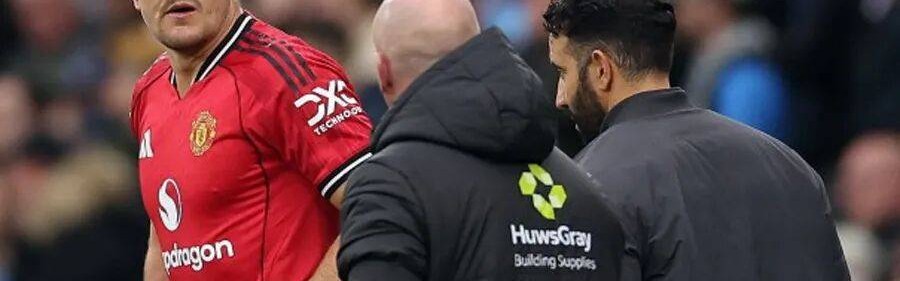 阿莫林离谱操作毁了曼联！B费踢后腰芒特打边卫，几乎场场换中卫