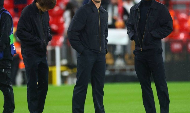 欧冠小组赛激战正酣，利物浦的防线为何频频失守？